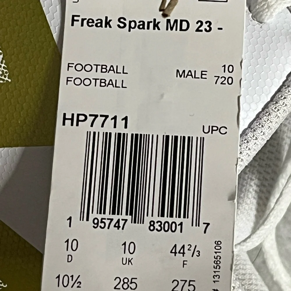 ADIDAS Freak Spark 23 Mid Top White And Gold Football Cleats Size 10.5